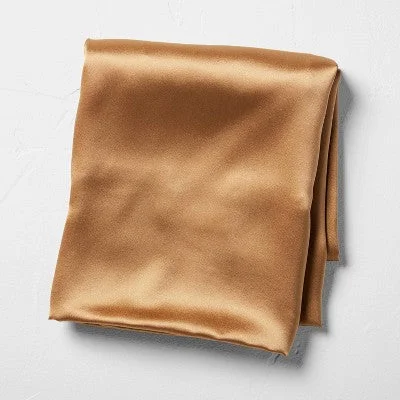 Open Box - Standard Solid Silk Pillowcase Warm Brown - Casaluna