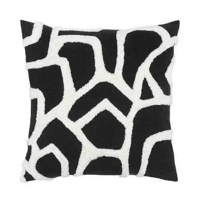 New - Kobo Tufted Decorative Pillow White/Black - Rochelle Porter