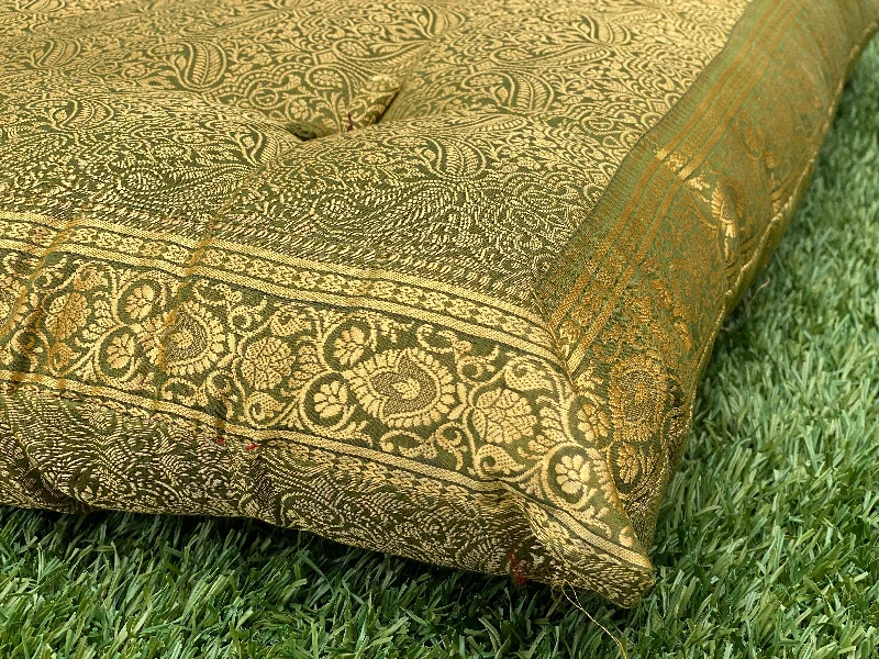 Green Paisley Meditation Tufted Cushion