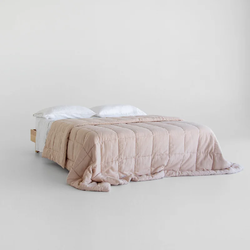 European Linen Quilt - Blush