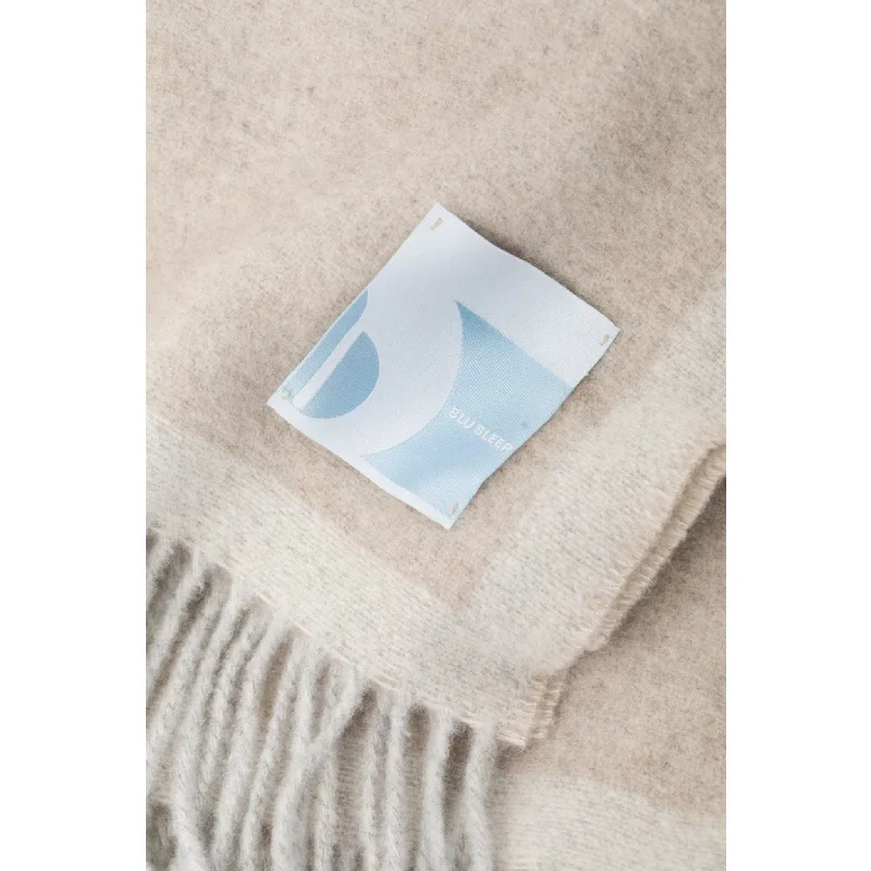 Blu Sleep Alpina Throw Throw