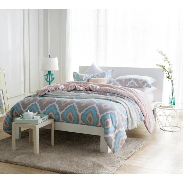 BYB Daydream Comforter (Shams Not Included)