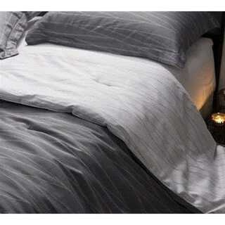 BYB Fracture Comforter