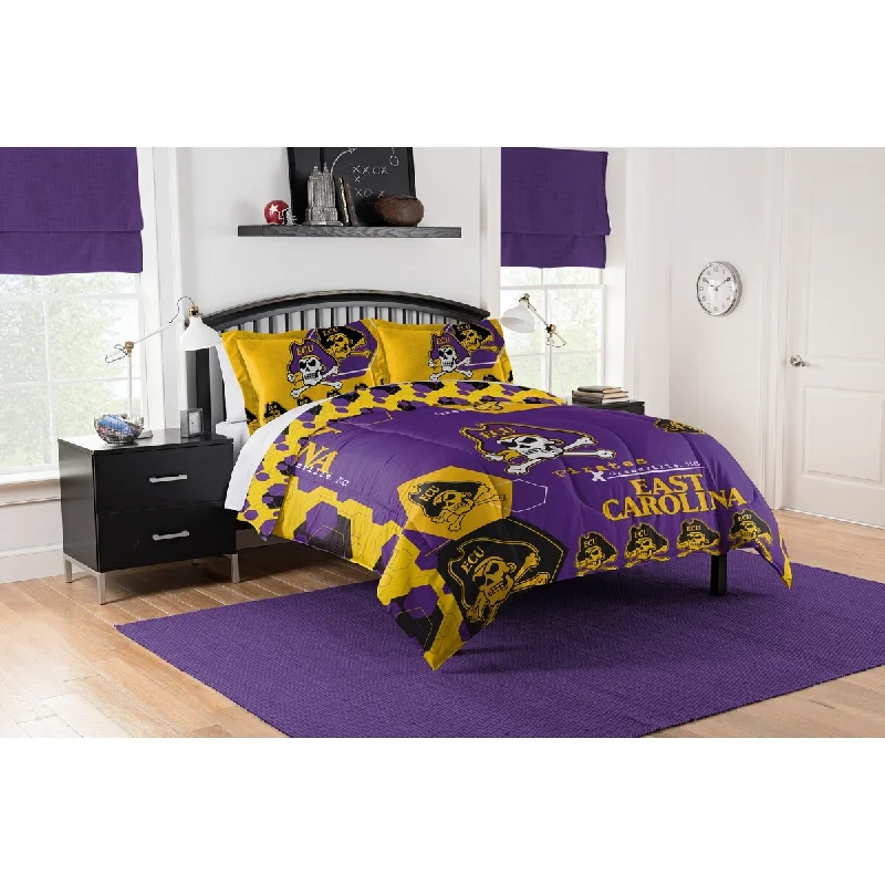 COL 849 East Carolina Hexagon Take F/Q Comforter Set