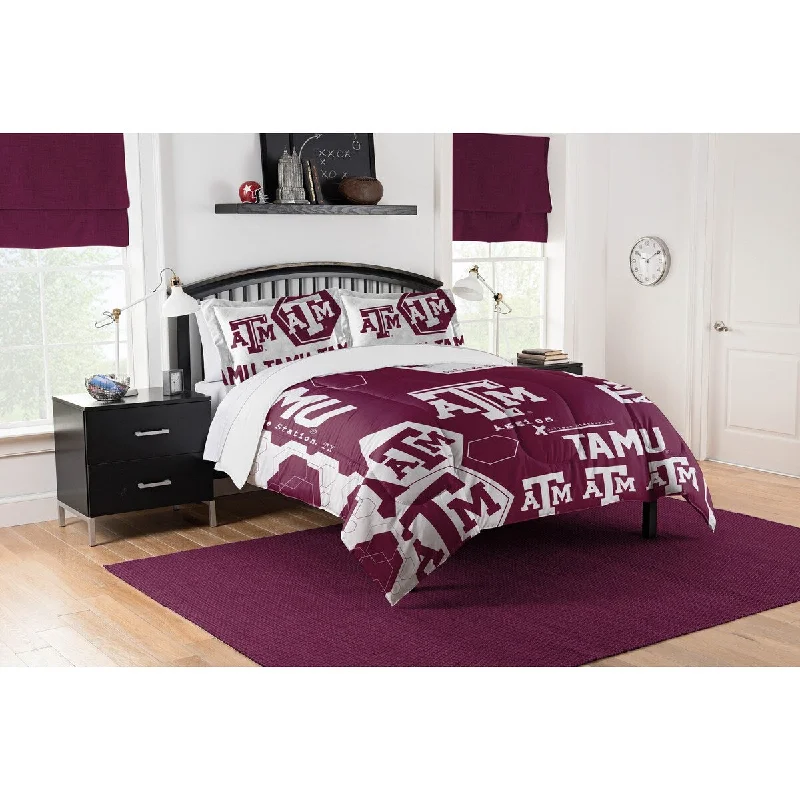 COL 849 Texas A&M Hexagon Take F/Q Comforter Set