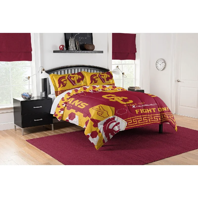 COL 849 USC Hexagon Take F/Q Comforter Set