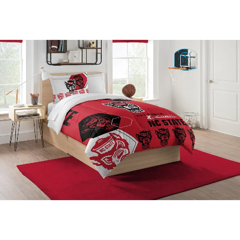 COL 862 NC State Hexagon Twin Comforter Set