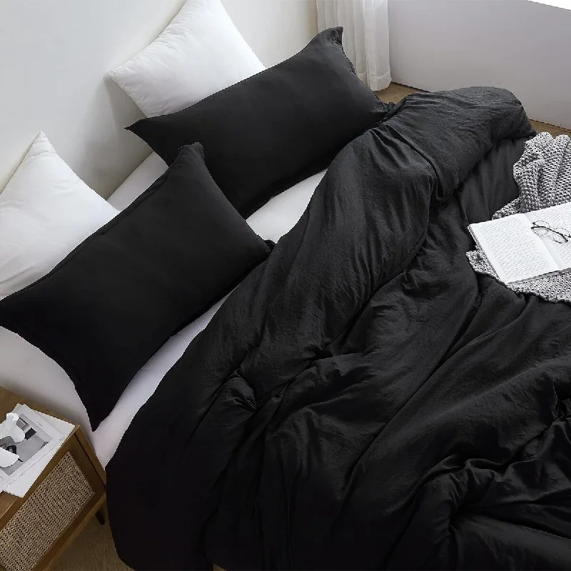 Down Alternative Ultra Cozy Comforter Set - Black