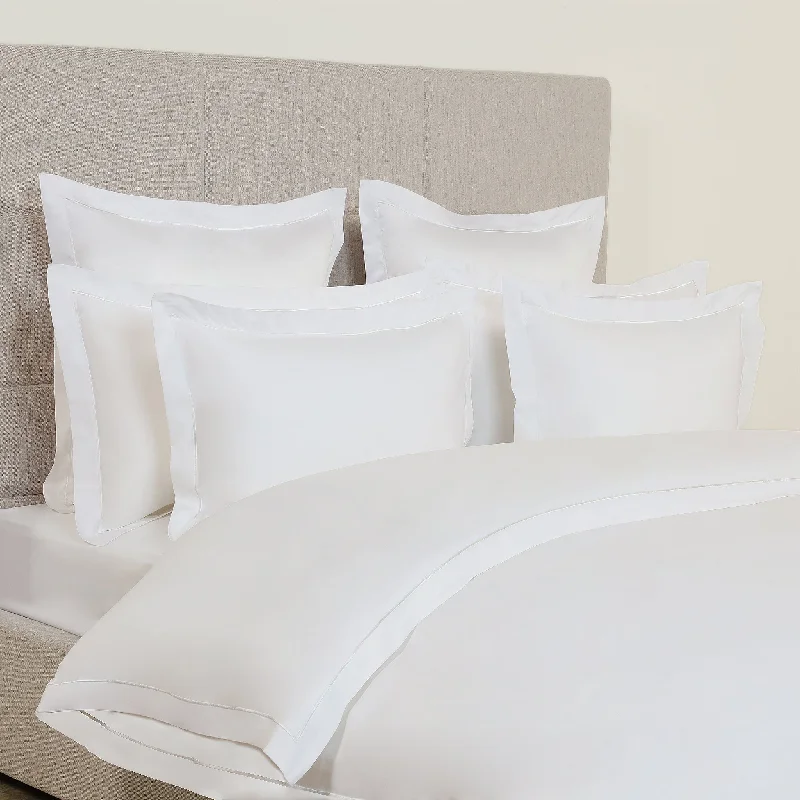 Duvet Cover <br>The Hotel Collection <br>100% Egyptian Cotton 300TC