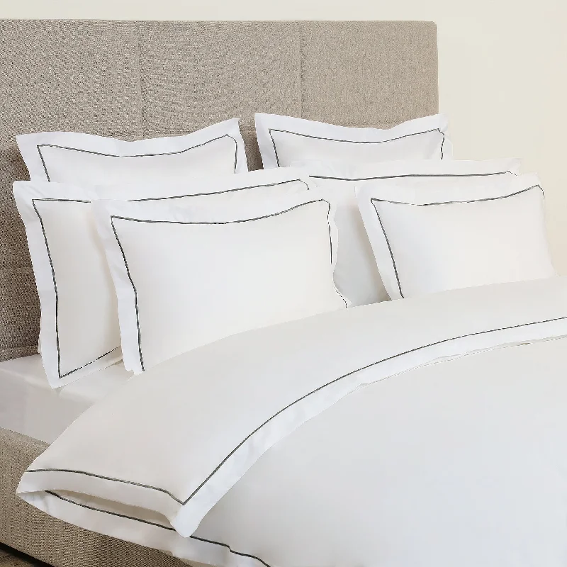 Duvet Cover <br>The Hotel Collection <br>100% Egyptian Cotton 300TC