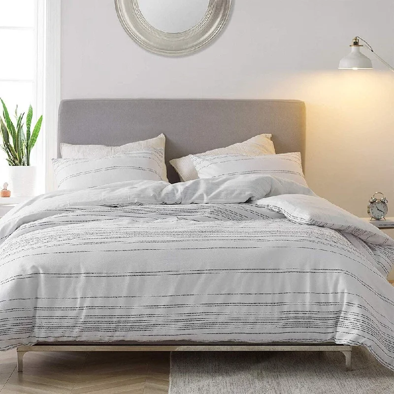 Farmhouse Road Textured Comforter