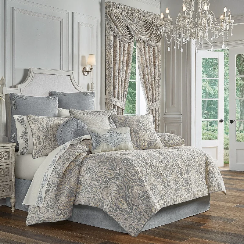 Five Queens Court Aidan Comforter Set