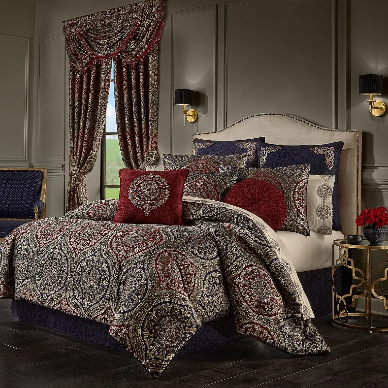 Five Queens Court Taormina Comforter Set