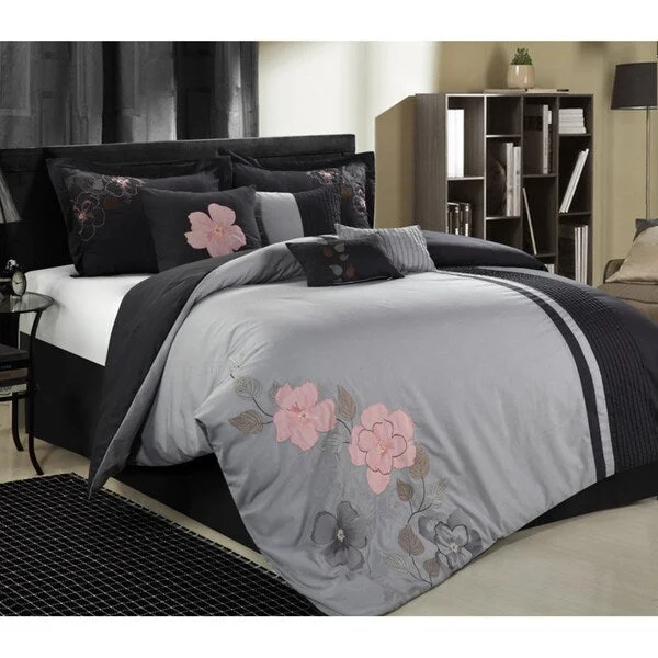 Gardena 8-piece Comforter Set