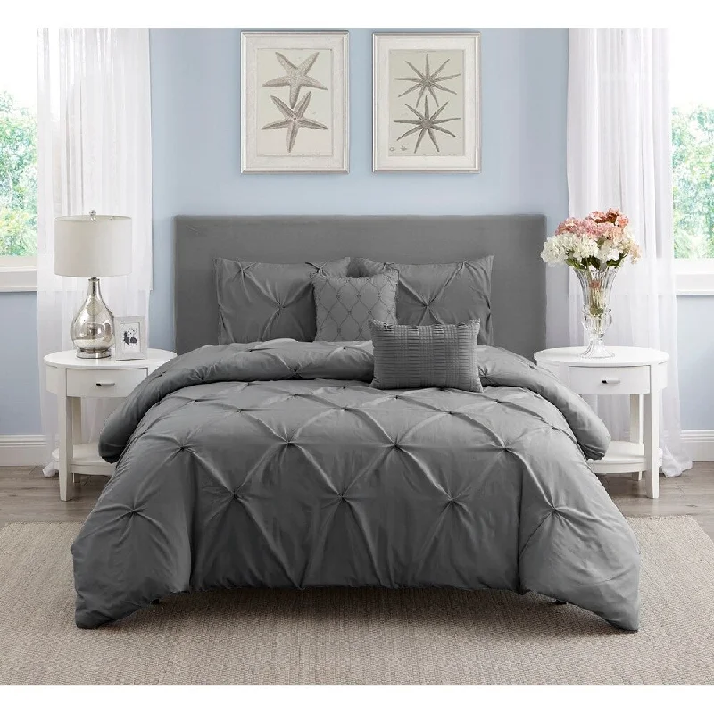 Hampton Pleated Comforter Set