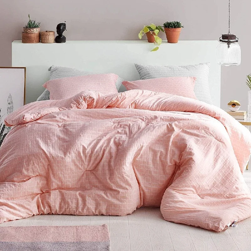 Highlands Coral Pink - Oversized Comforter - 100% Yarn Dyed Cotton Bedding