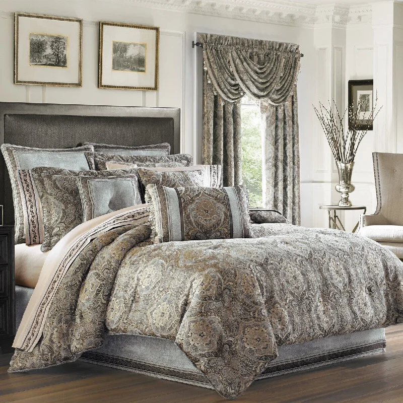 J. Queen New York Provence Comforter Set