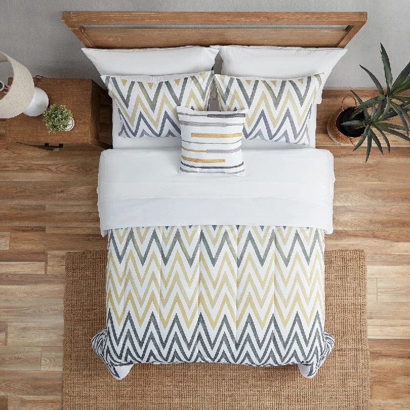 Large Grey Chevron Comforter Set