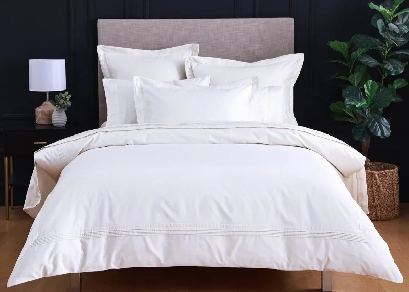 Linen Obsession "Pleated" 500 Thread Count Egyptian Cotton Sateen Bed Linen in White