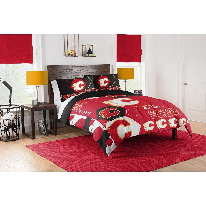 NHL 849 Flames Hexagon F/Q Comforter Set