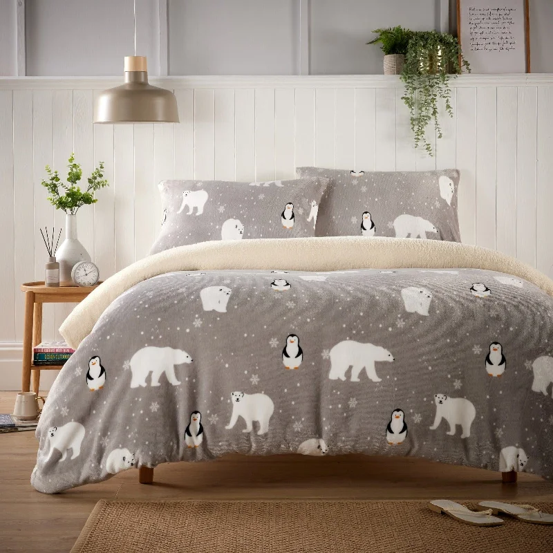 Polar Bear and Penguin Teddy Fleece Duvet Set with Reversible Sherpa Fur Winter Bedding Available in Single Double King Sizes by OLIVIA ROCCO