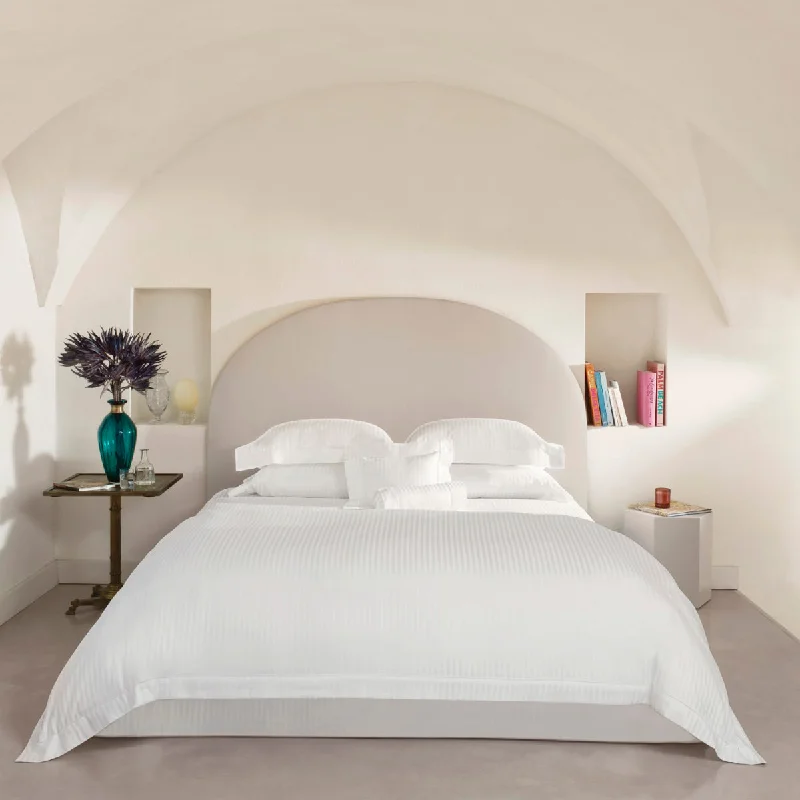 Raso Rigato Bed Linen by Pratesi