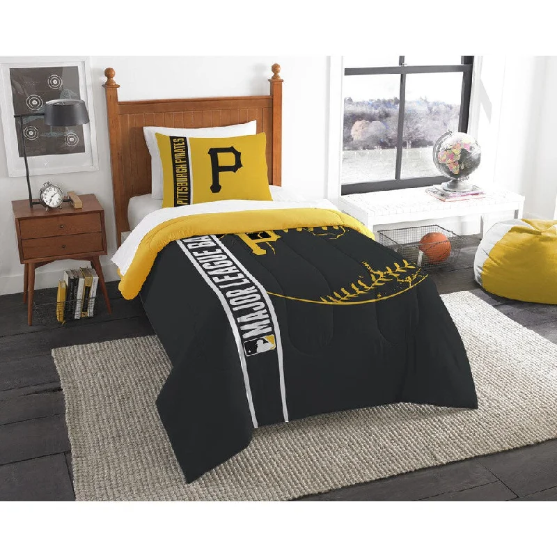 The Northwest Company MLB 862 Pirates Twin Printed Comforter Set