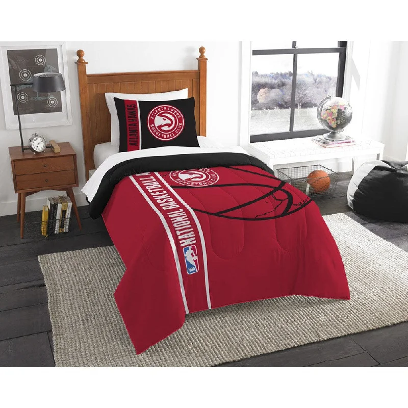 The Northwest Company NBA 862 Hawks Twin Printed Comforter Set