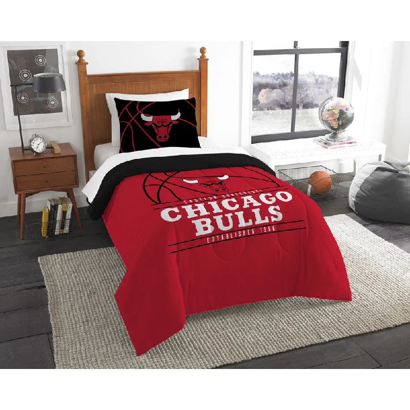 The Northwest Company NBA Chicago Bulls Reverse Slam Twin 2-piece Comforter Set