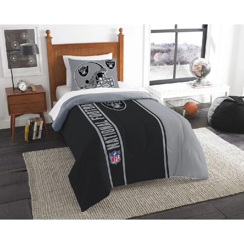 The Northwest Company Official NFL Oakland Raiders Twin Applique 2-piece Comforter Set