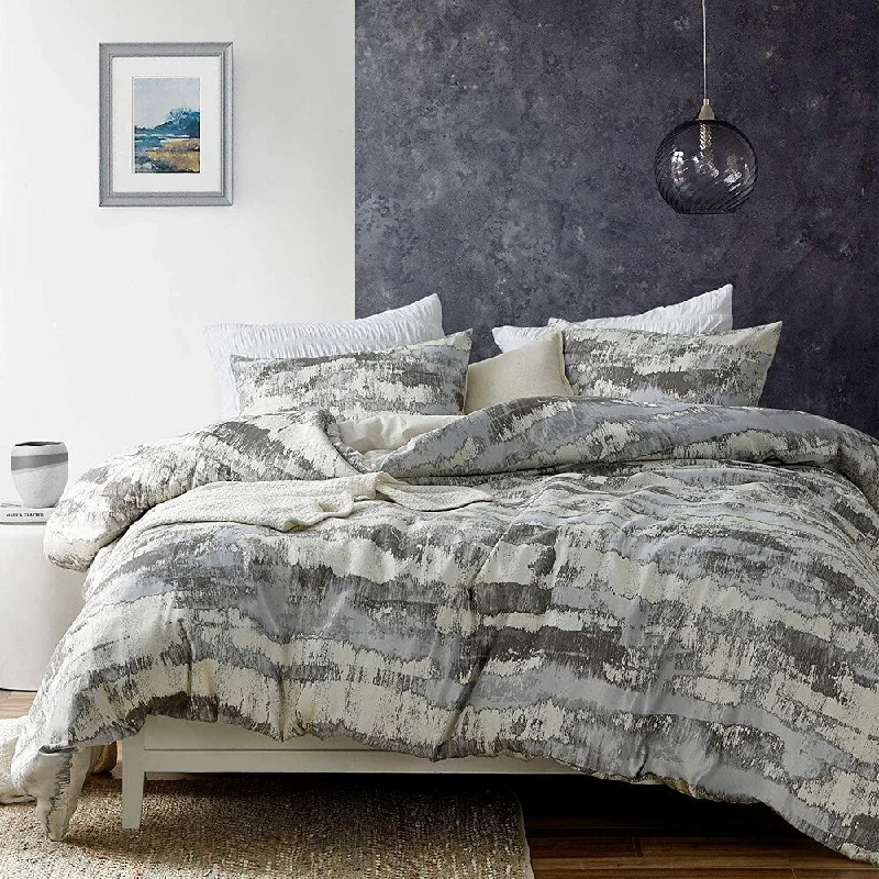 Watercourse Oversized Comforter