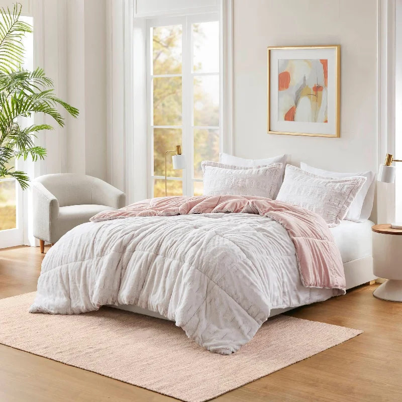 Back Print Long Fur Comforter Set